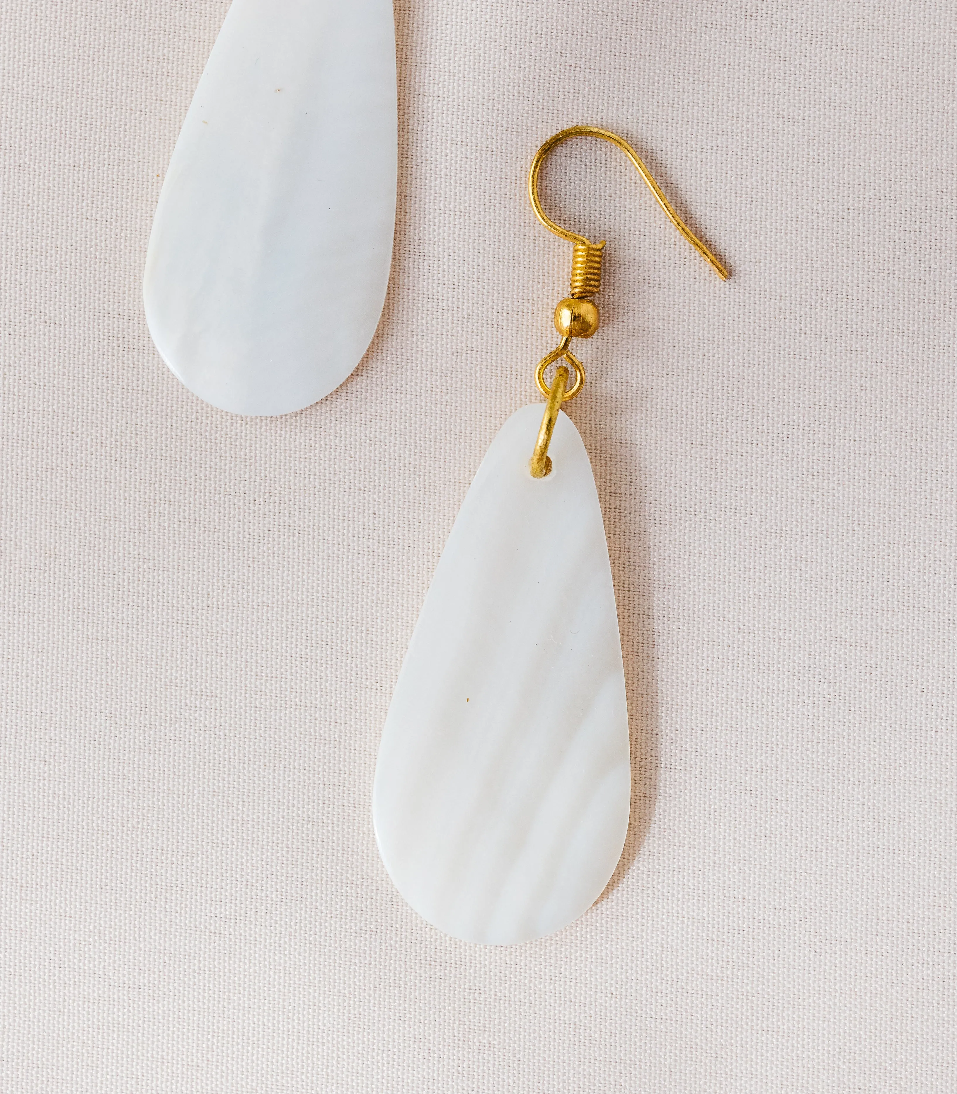 Bella Teardrop Macabebe Earrings